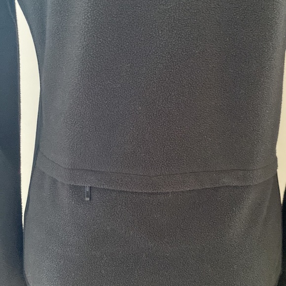 Tommy Hilfiger long sleeve black fleece hoodie with zippered front. Extra Small. - Picture 6 of 15